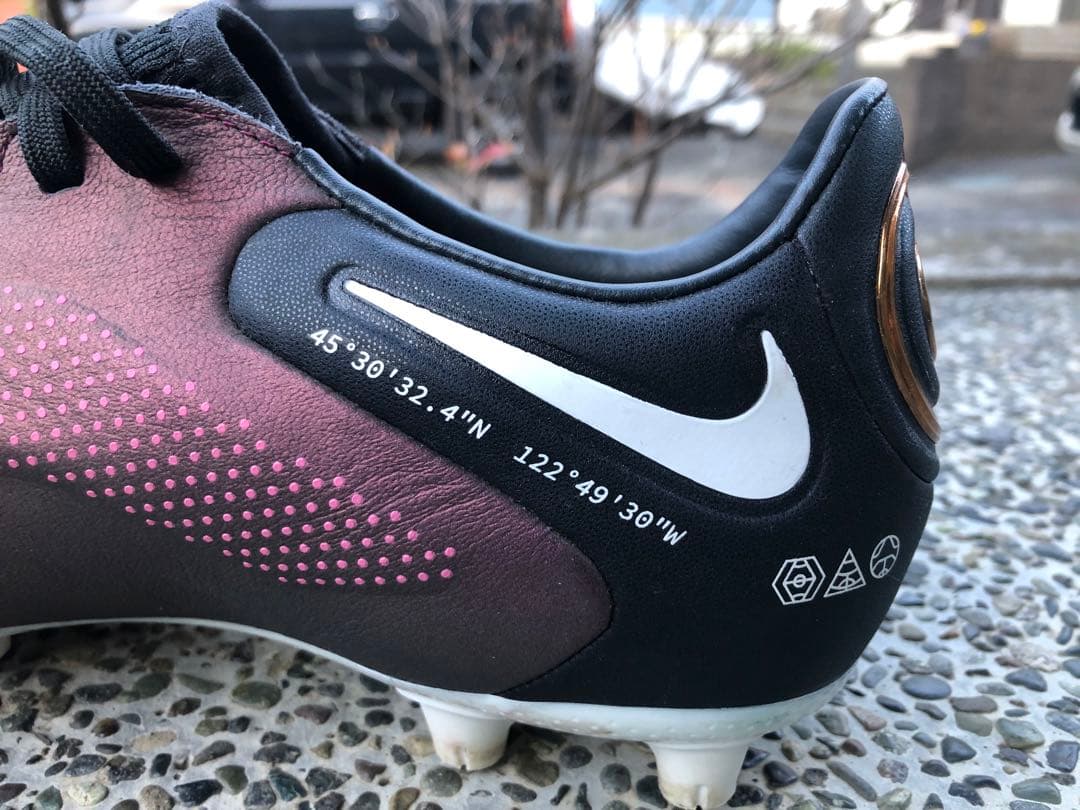 ナイキ ティエンポレジェンド9プロHG サイズ28