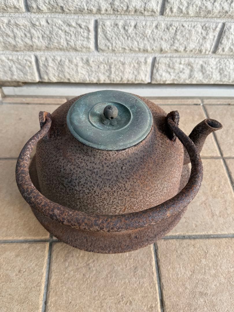 銘入り 時代鉄瓶 鉄製五徳台付き 古鉄瓶 茶道具 古道具 骨董