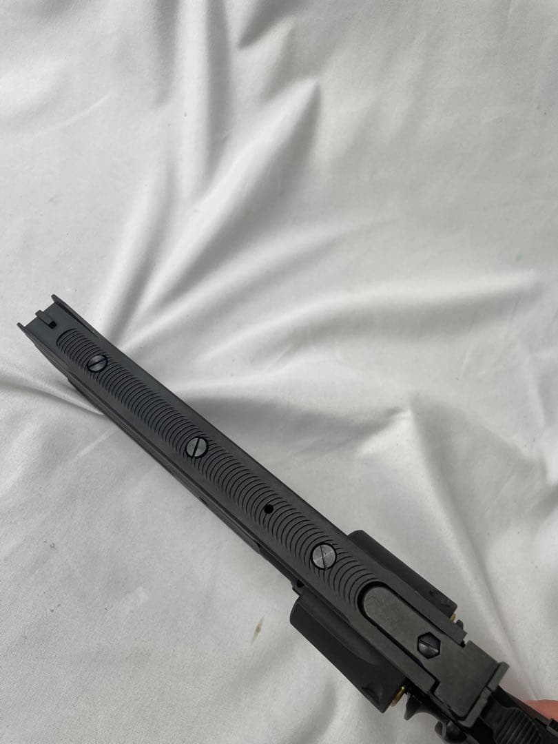 CONSTRICTOR MAXI ガス式リボルバー