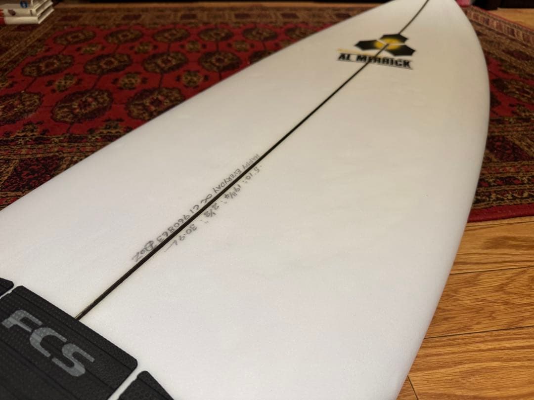 チャンネルアイランズ　アルメリック　ハッピーエブリデイ　5’10 現行モデル