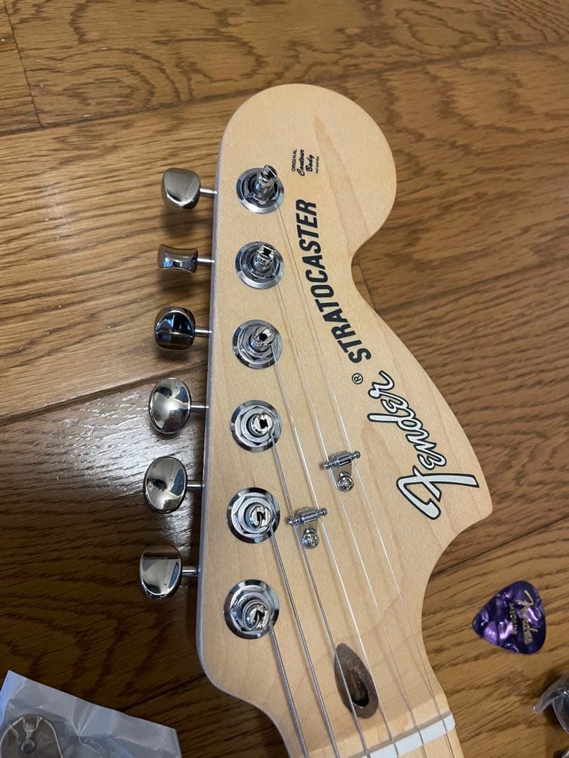 ベース Fender American Performer Stratocaster