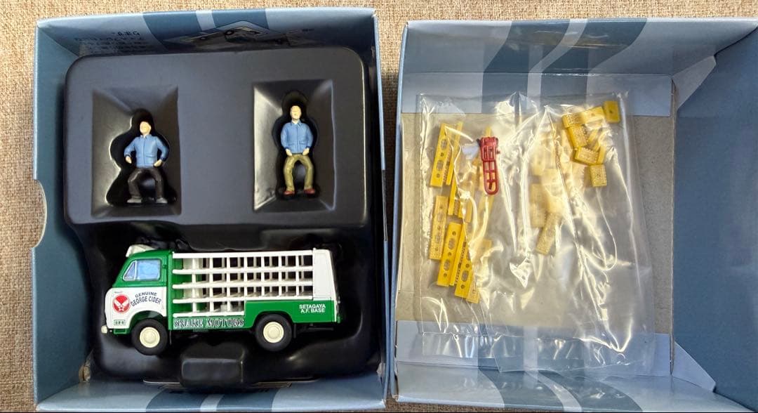 d*2様 トミカリミテッドヴィンテージ SNAKE MOTORS 3台セット　T