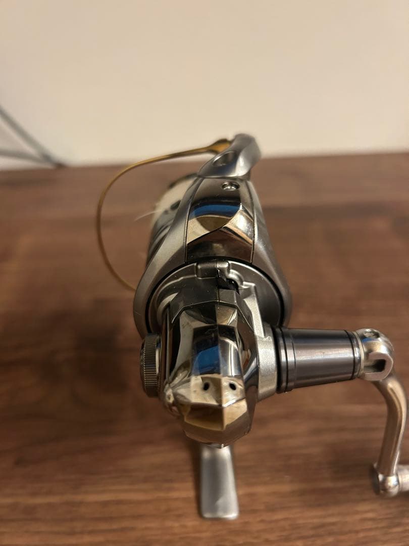 シマノ　11 ツインパワー C3000HG 美品