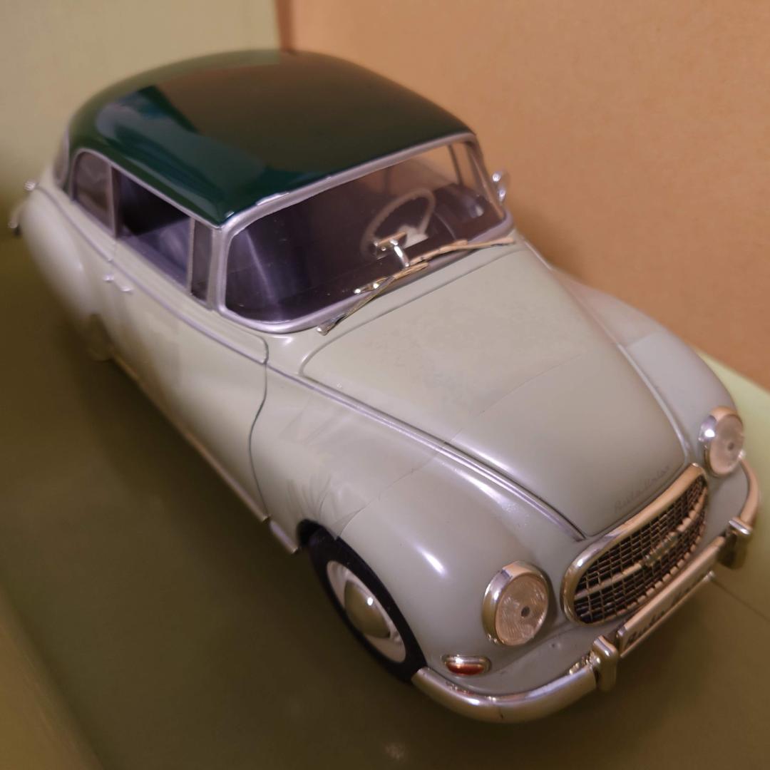 1/18 オートユニオン1000S Coupe グレー レベル製ミニカー中古