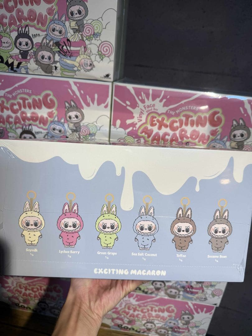 THE MONSTERS Exciting Macaron ぬいぐるみ10セット