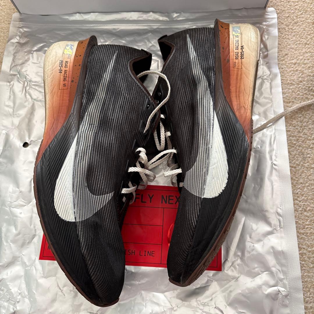 ヴェイパーフライ4 28.5cm