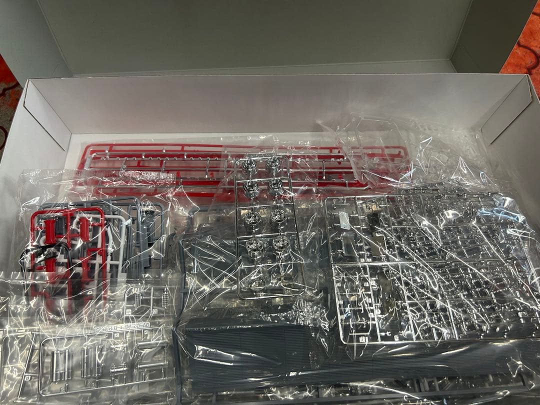 アオシマ 1/32 三菱ふそう10スーパーグレートFS ハイウイング