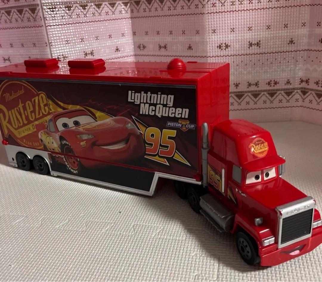 大きなマック　トミカ24台セット　カーズトミカ