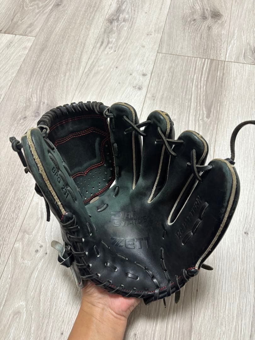 【ぴー】ZETT 硬式グローブ 投手用