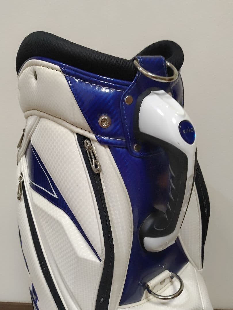 ゼクシオ XXIO キャディバッグ ホワイト ブルー　送料無料