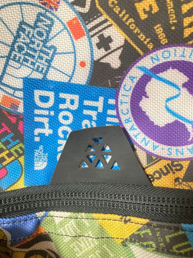 ☆超超超激レア！！ THE NORTH FACE マルチカラー BCギアコンテナ