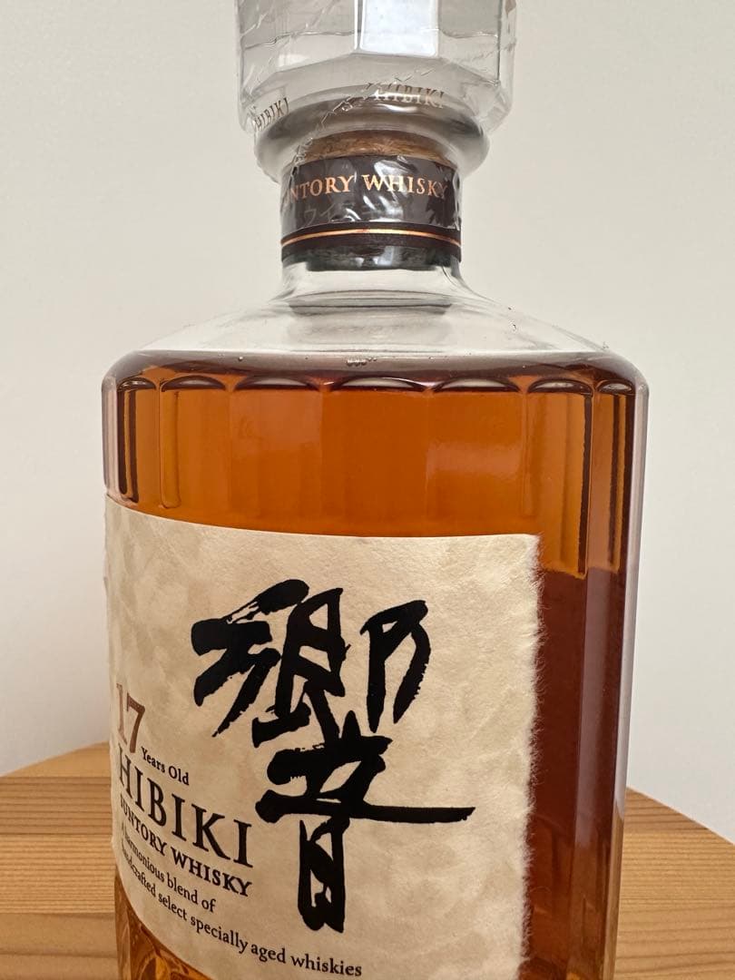 【未開栓美品】サントリー 響 17年 SUNTORY HIBIKI