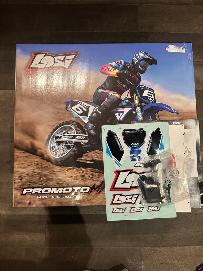 Losi1/4スケール モデル名: Promoto RC