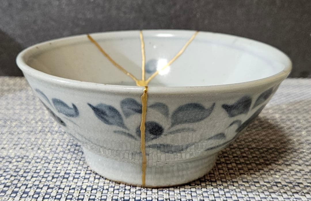 中国古陶磁器　明代 明朝　青華　古染付　 呉須　草花文様　茶碗　茶道具　茶器