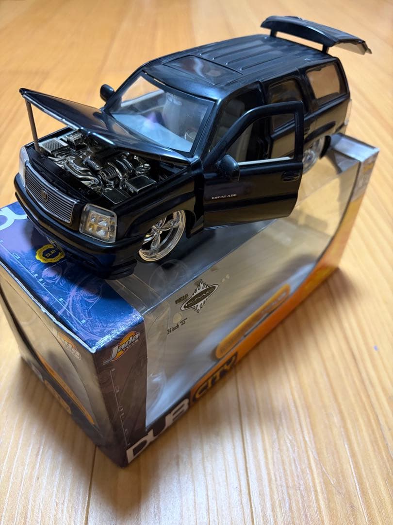 DUB CITY Jada Toys 1/24 4台セット ミニカー GMC