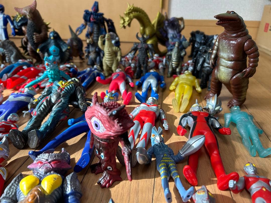 【大量約100体】ウルトラマン 怪獣 ソフビ まとめ売り