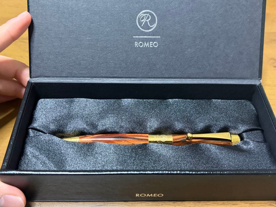 伊東屋 ROMEO ロメオ No.3 限定色 オーリックアンバー ボールペン