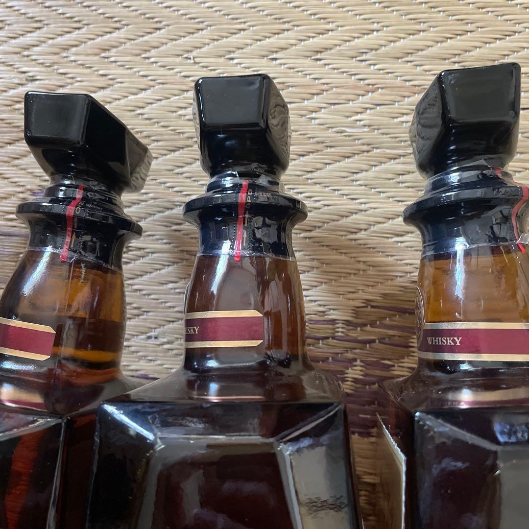 【未開栓】サントリー ロイヤル ブレンデッドウイスキー 700ml 43%