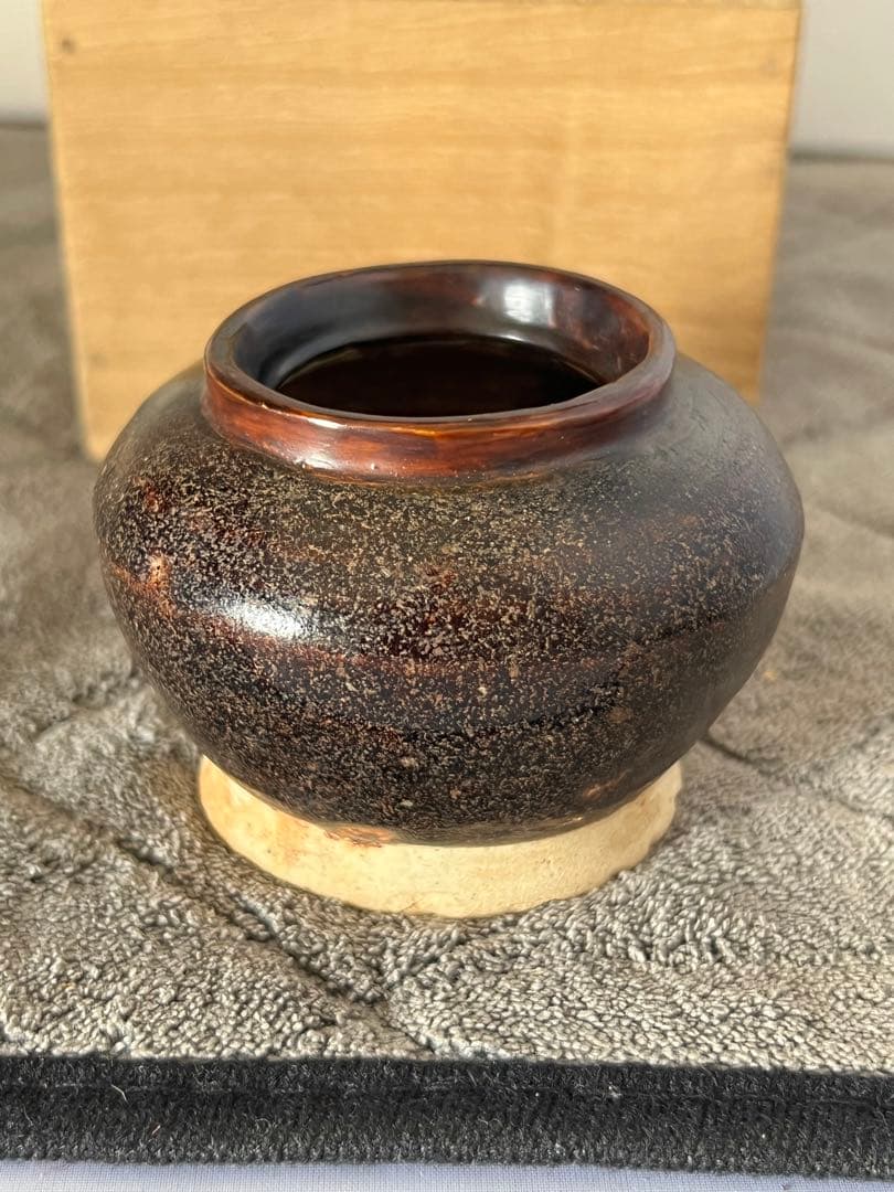 古美術　黒釉小壷　XG-591