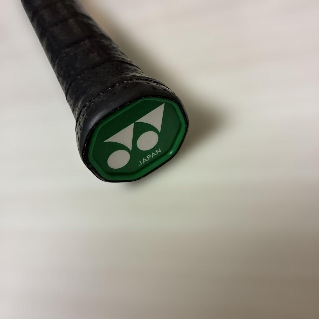 YONEX アストロクス100zz 3UG5 クレナイ　国内正規品　超美品