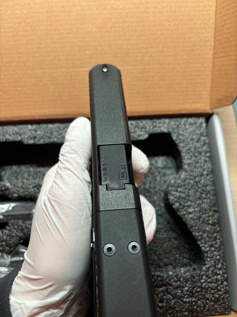 ほぼ新品 BATON Glock G17 Gen5 MOS CO2 東京マルイ