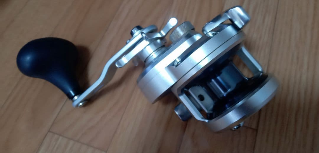 SHIMANO OCEA JIGGER 1000HG ベイトリール