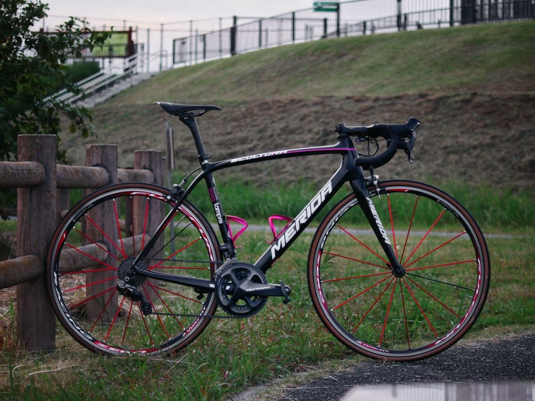 メリダ スクルトゥーラ3000フレームセット+フルクラムレーシングゼロ ホイール
