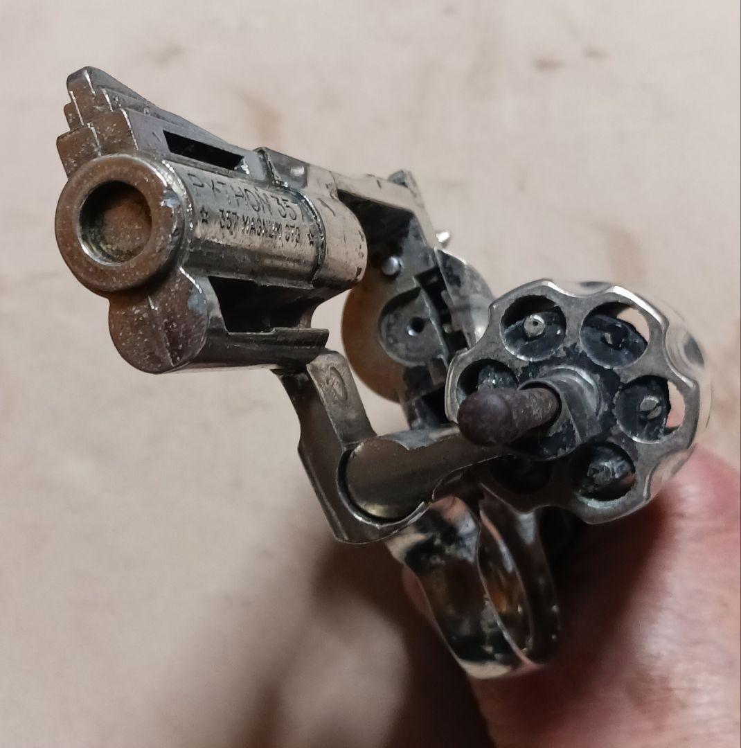 国際 金属製モデルガン　パイソン357(本体のみ)　SMGマーク有り 銃口閉塞