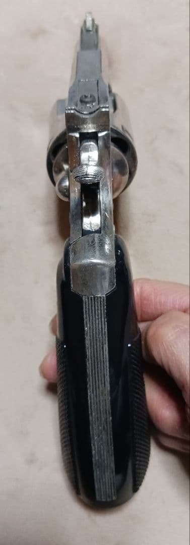 国際 金属製モデルガン　パイソン357(本体のみ)　SMGマーク有り 銃口閉塞