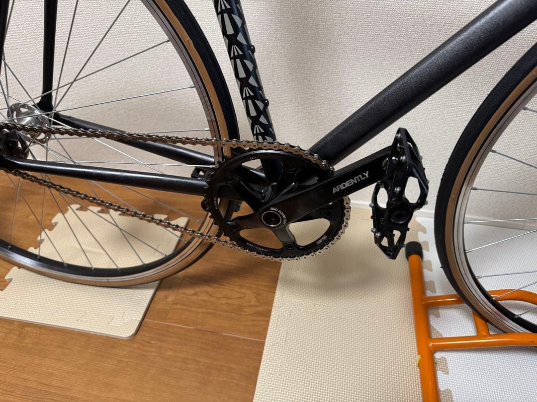 AFINITY ロープロ　Mサイズ