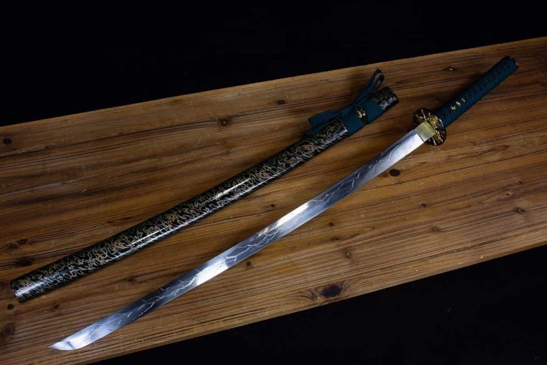 雷神裂武者刀  武具　刀装具　日本刀　模造刀 居合刀