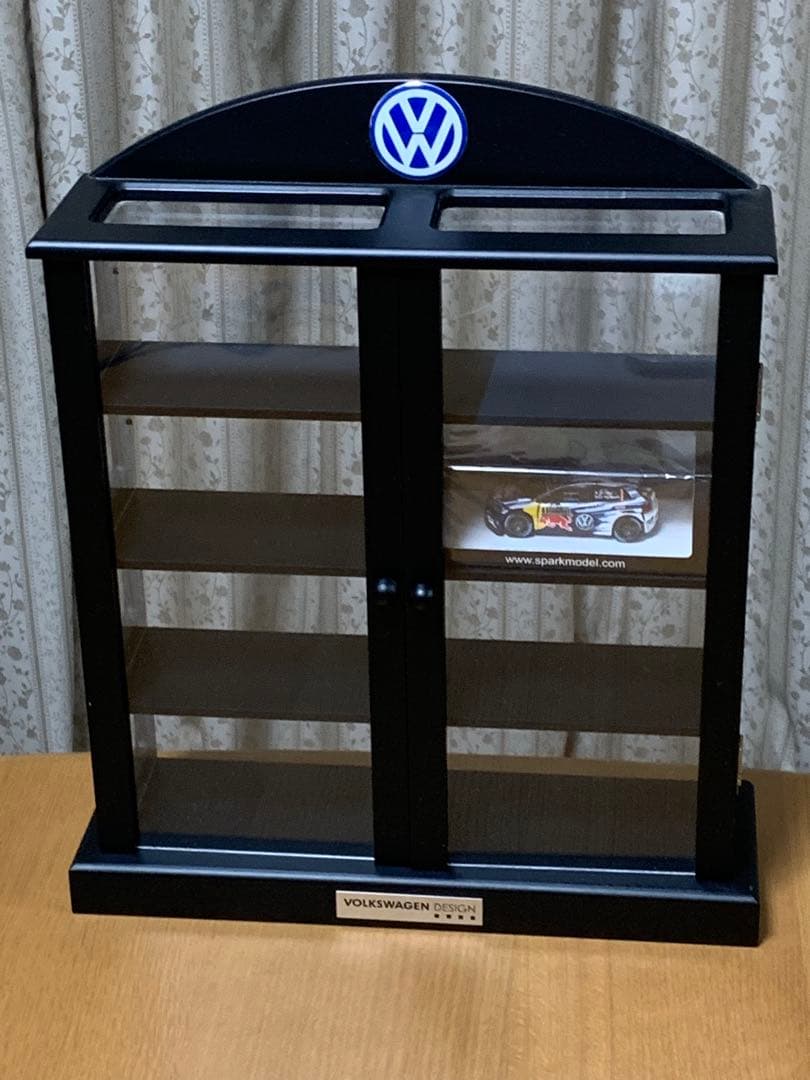 VW フォルクスワーゲン特注製　ミニカー飾りケース　1/43 ８台収納　未使用