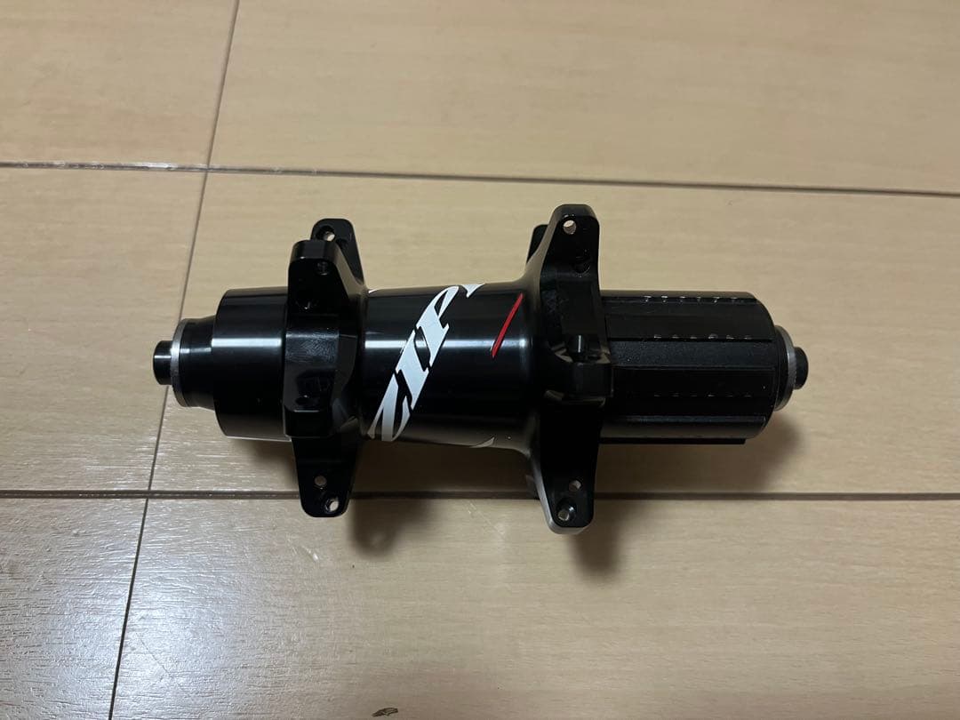 ZIPP 11s リアハブ