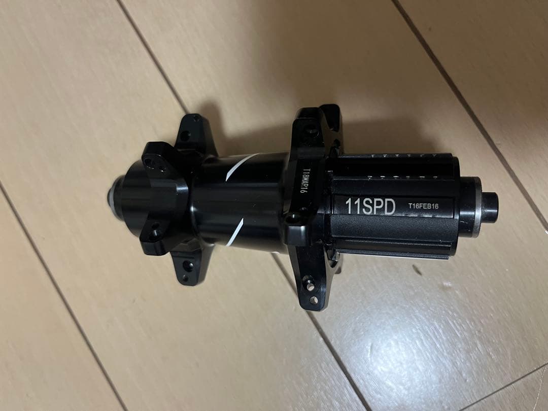 ZIPP 11s リアハブ