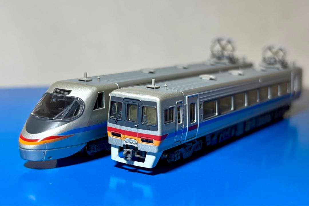 四国 8000系 旧塗装