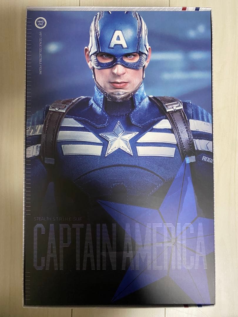 HOT TOYS キャプテン・アメリカ THE WINTER SOLDIER