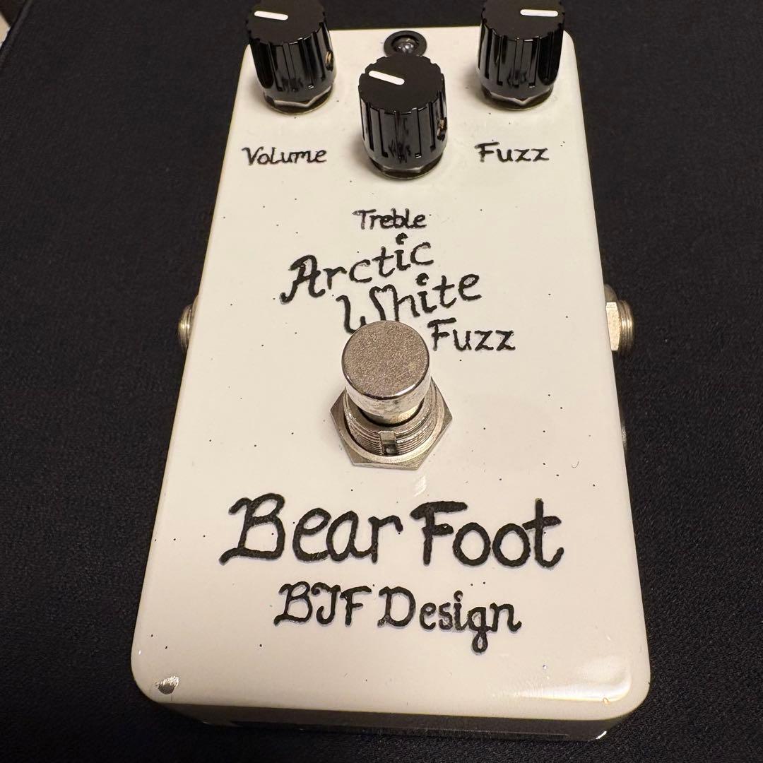 ギター Bearfoot / Arctic White Fuzz