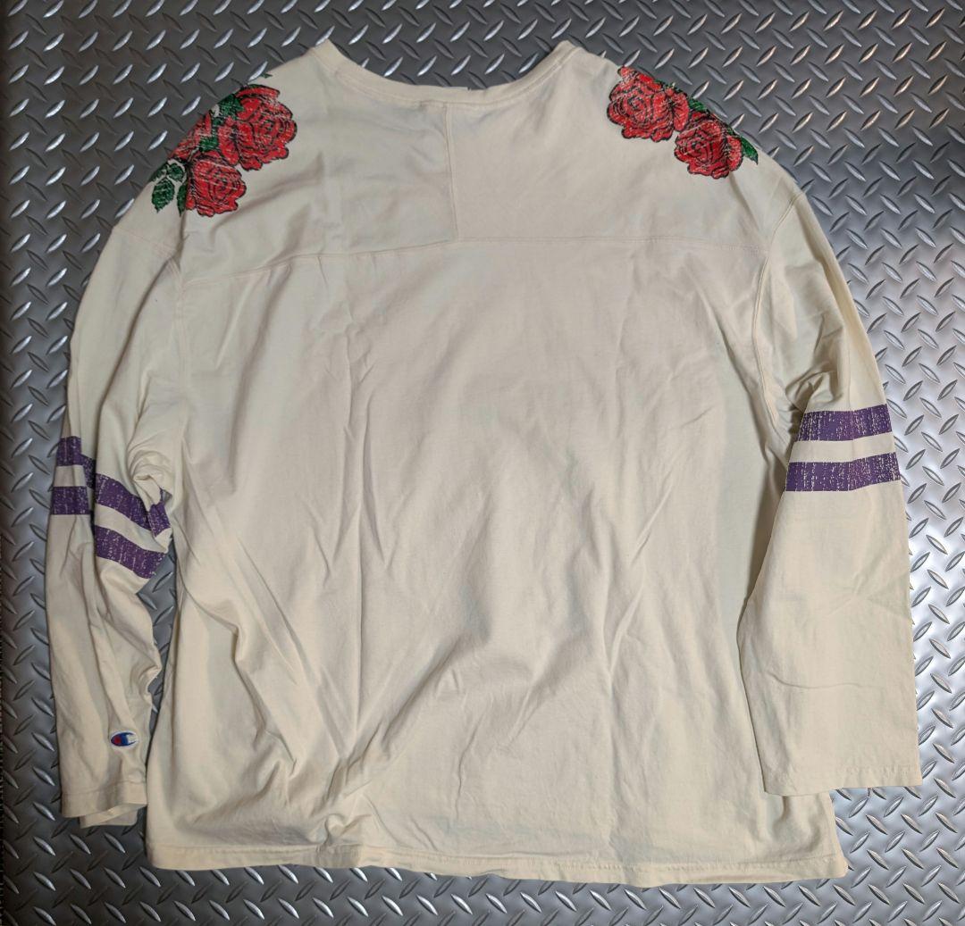日本未発売Champion 97 XLクリームアメフト薔薇 ロンT紫筋トレGYM
