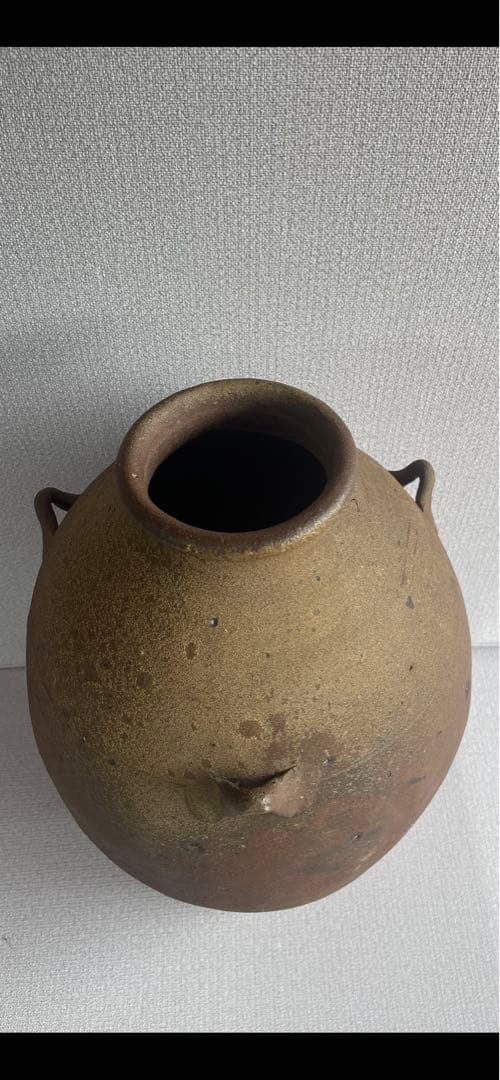【備前焼、三耳壺、花器中壺、骨董品アンティーク、箱無し。