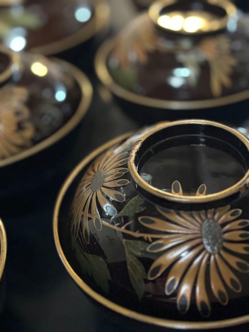漆器椀　時代物　 京塗り7客セット 金色の菊花7種類の模様