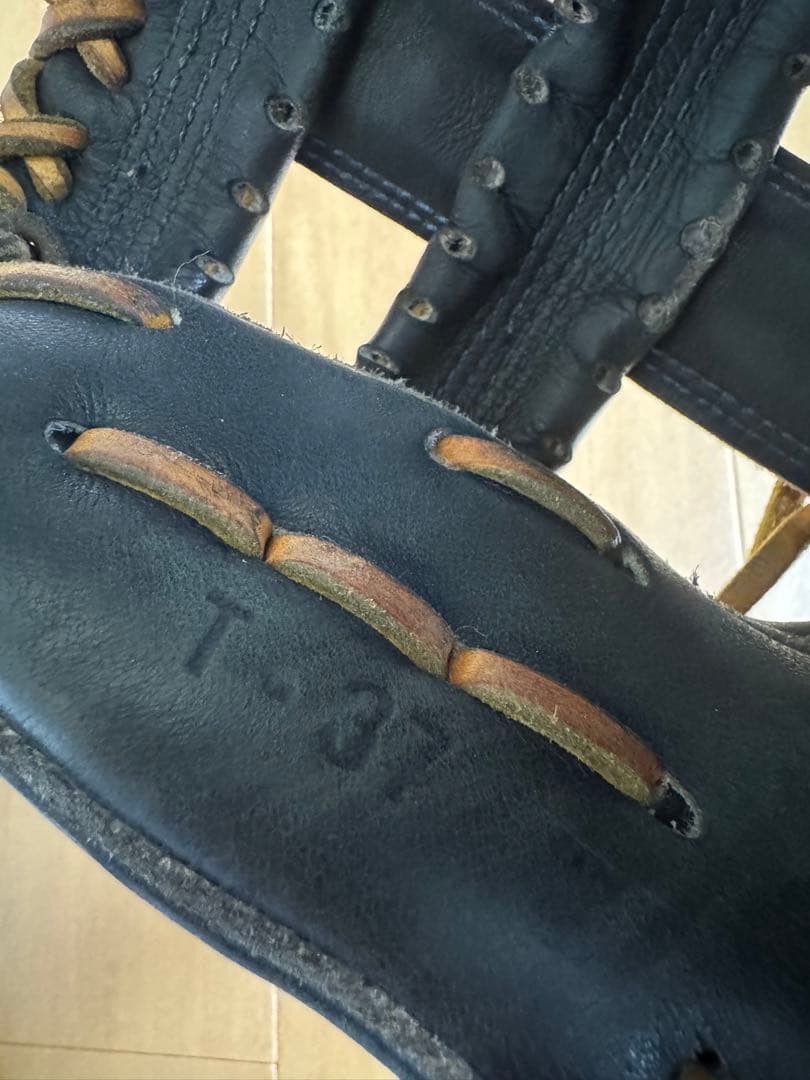 実使用グローブ 阪神タイガース 森越選手