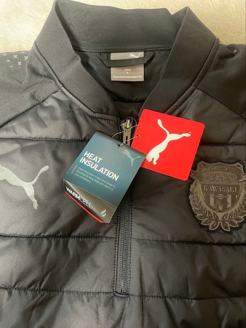 Puma Heat Insulation ブラックピステ　フロンターレ　新品