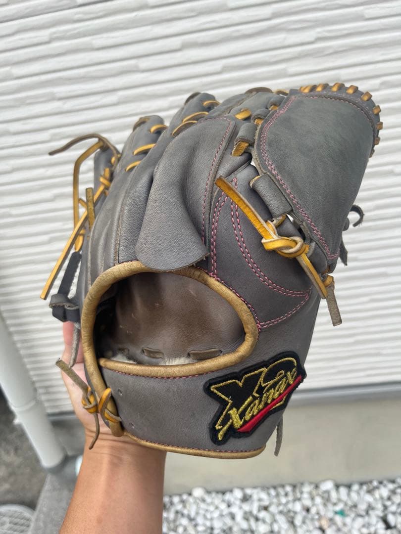 ザナックストラストエックス軟式野球グローブ グレー　ピッチャー用