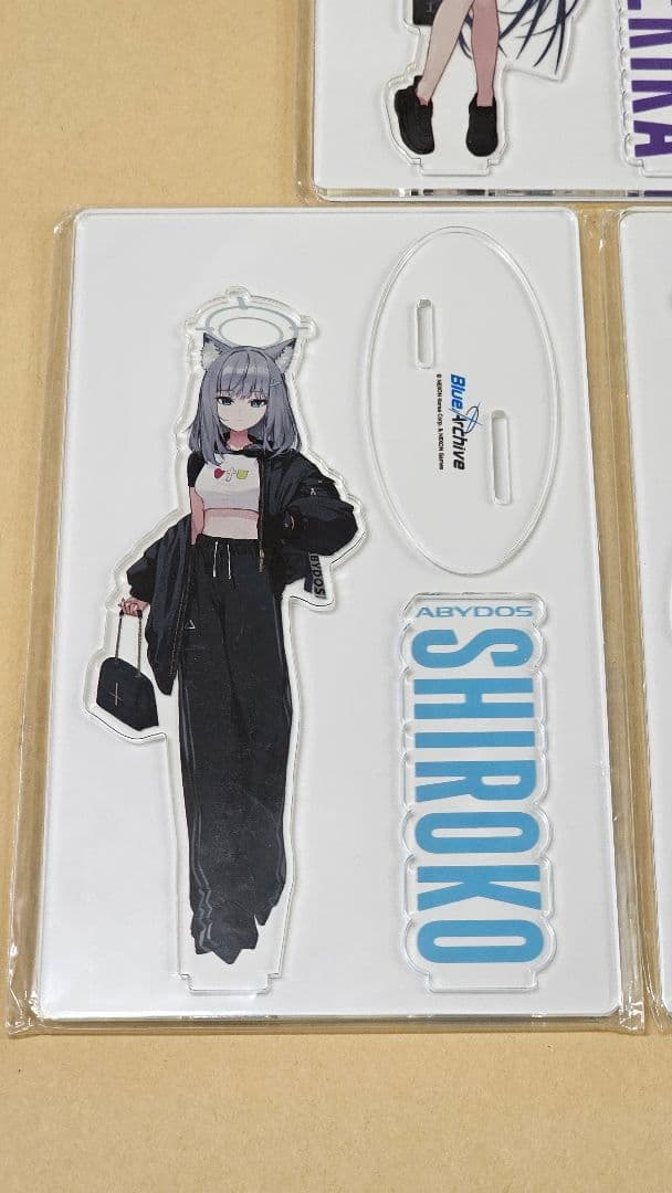 ブルーアーカイブ　アクスタ5人セット　韓国ポップアップストア　PEERコラボ