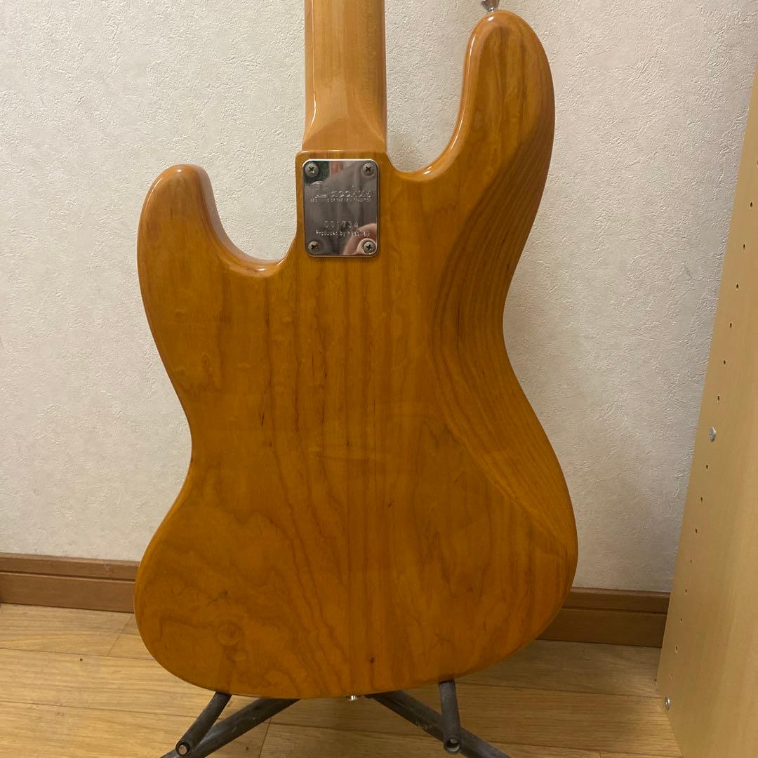 ベース Bacchus BEGINNING OF THE NEW TRADITION