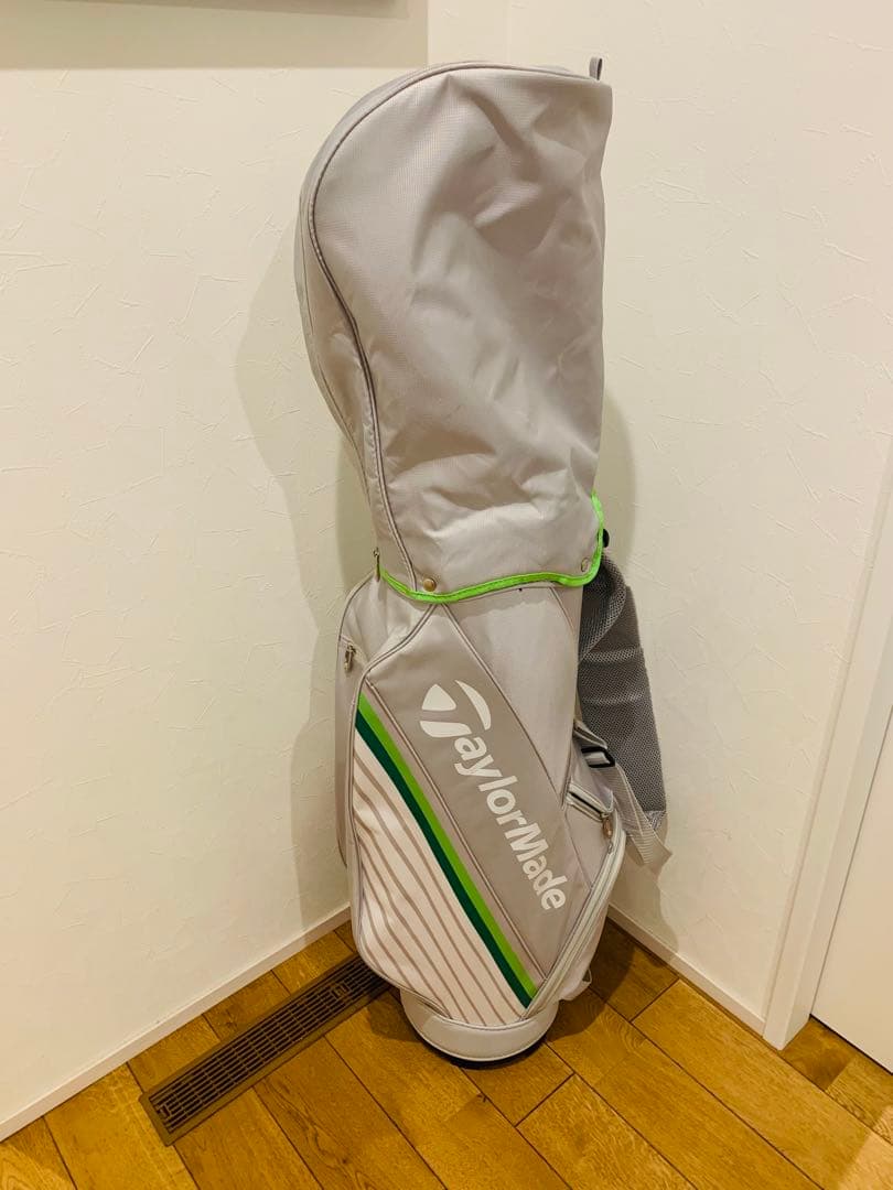TaylorMade ゴルフ　キャディバッグ