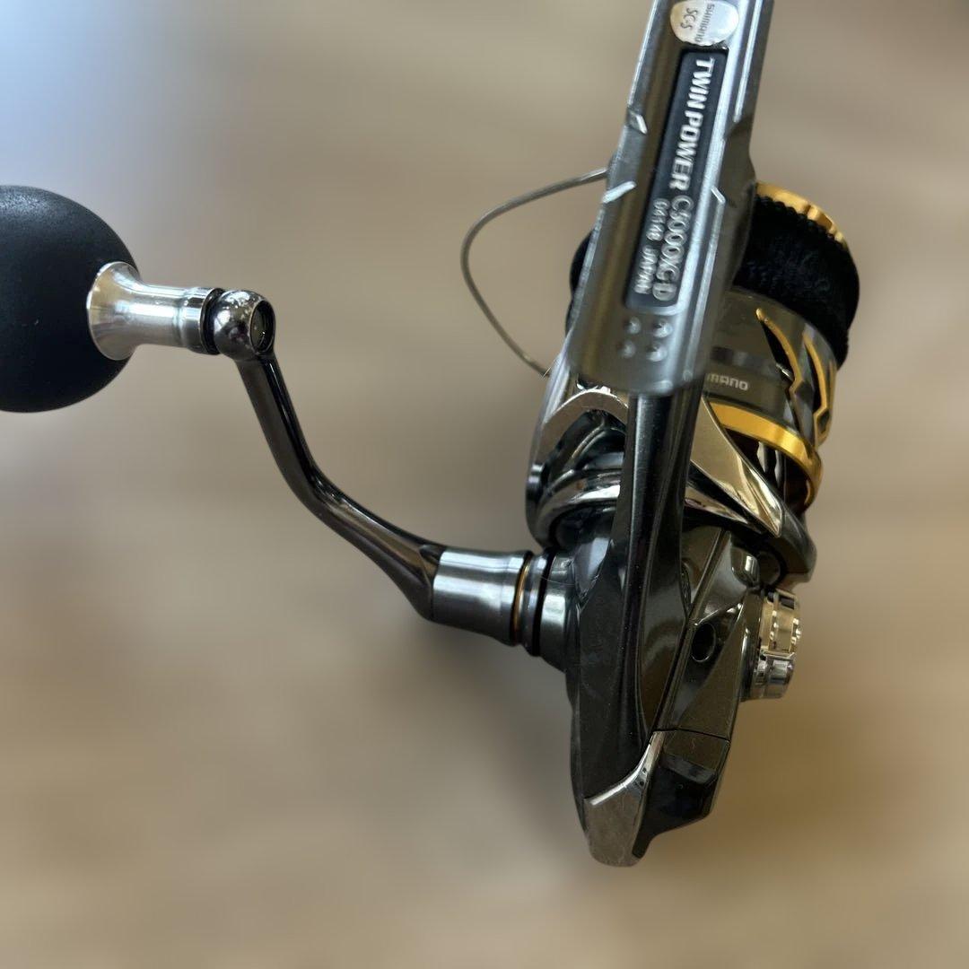 20TWIN POWER C5000XGスピニングリール