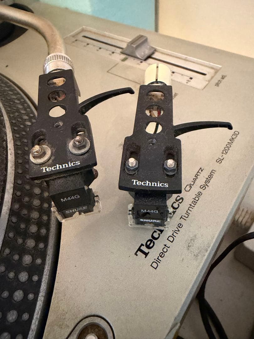 Technics ターンテーブルとミキサーカートリッジ針ヘッドホンDJセット