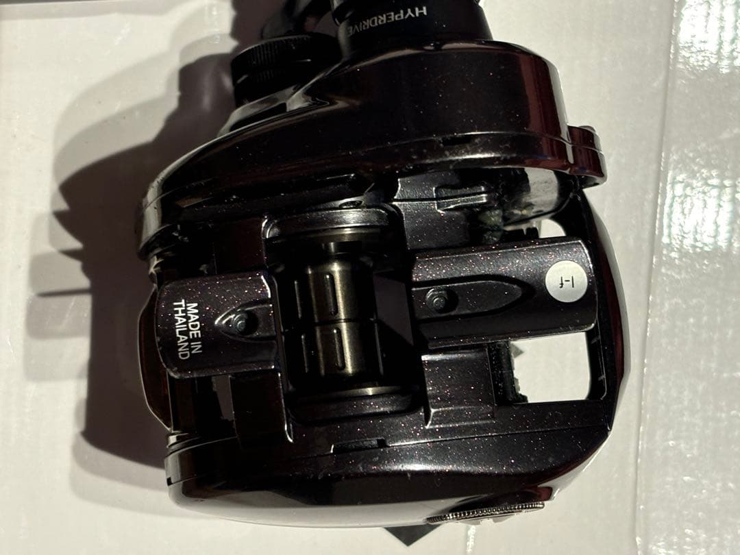 訳あり DAIWA ダイワ 23 紅牙100 右ハンドル