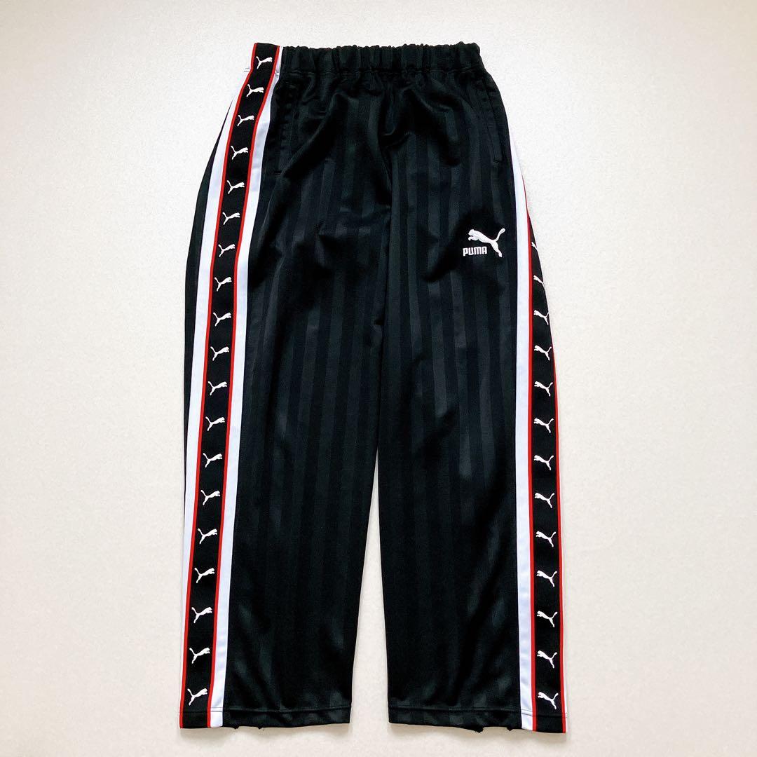 プーマ　ジャージ　上下　セットアップ　刺繍ロゴ　ストライプ　黒　サイドライン